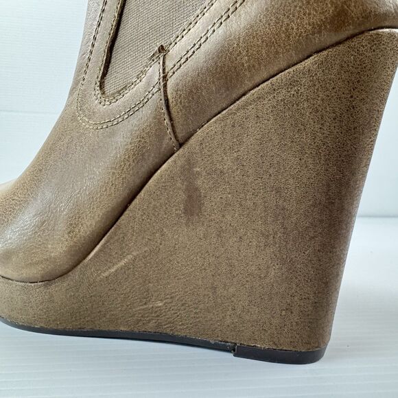 Seychelles Prime Suspect Brown Leather Wedge Chelsea Booties Women 10 NWOB - Picture 10 of 13